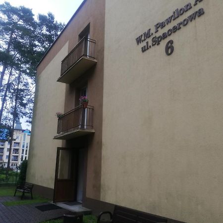 Przytulny Mini Apartament Dla 4 Osob Lukecin Exterior photo